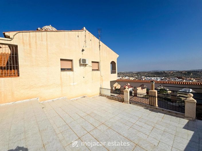 Image No.11-4 Bed Villa for sale