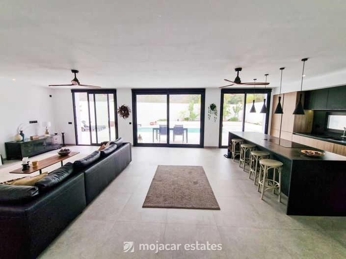 Image No.7-Villa de 4 chambres à vendre à Mojacar