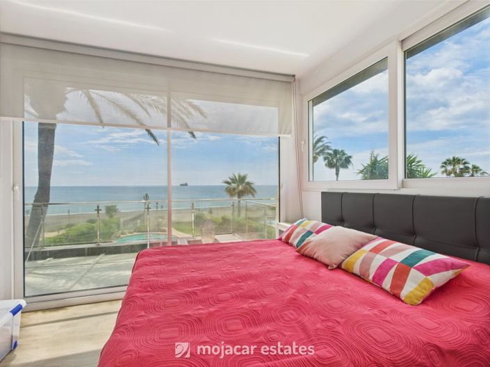 Image No.11-Villa de 5 chambres à vendre à Vera Playa