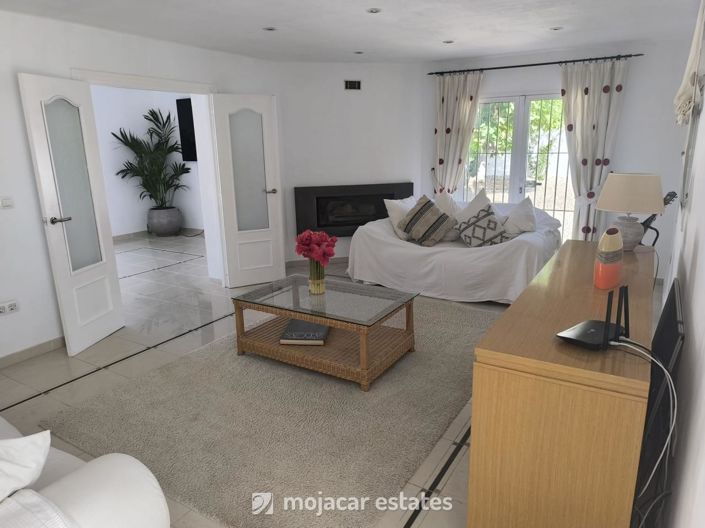 Image No.3-Villa de 3 chambres à vendre à Las Cunas