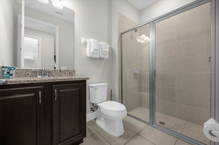 Image No.35-5 Bed House for sale