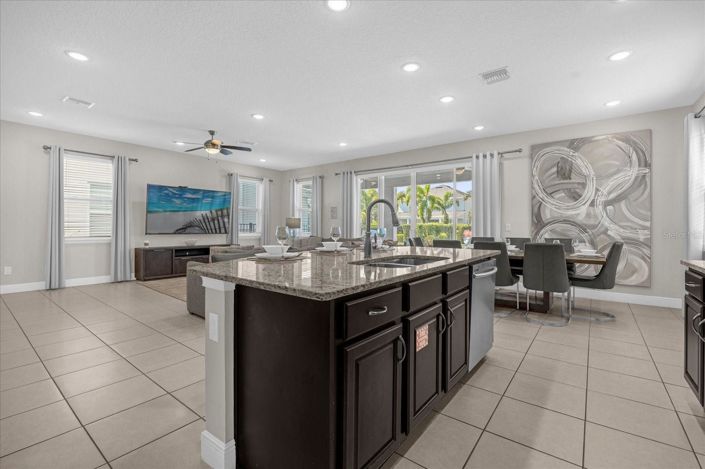 Image No.9-5 Bed House for sale