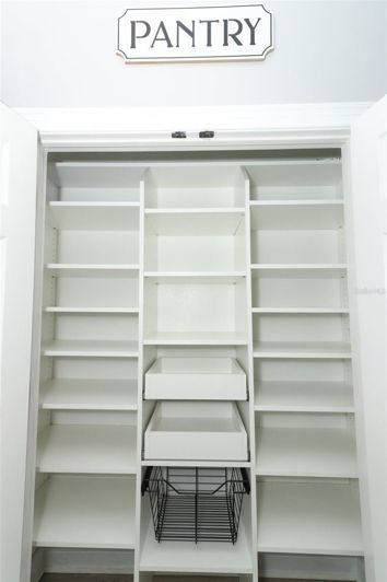 Image No.19-3 Bed Townhouse for sale