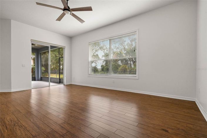 Image No.18-5 Bed House for sale