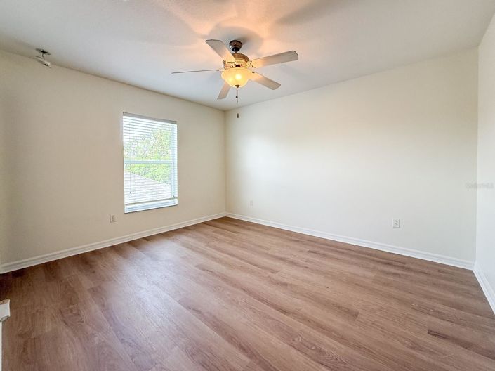 Image No.29-5 Bed House for sale