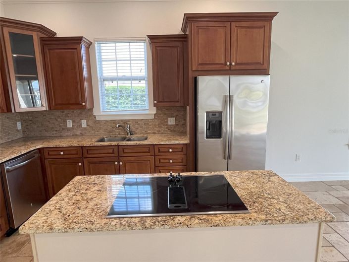 Image No.38-5 Bed House for sale