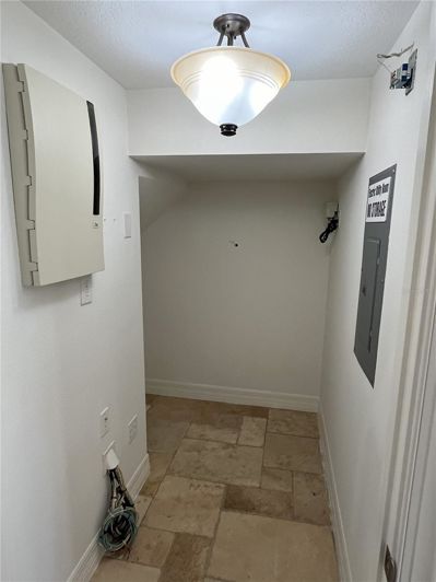 Image No.43-5 Bed House for sale