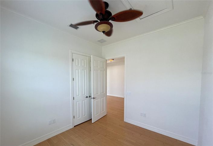 Image No.79-5 Bed House for sale