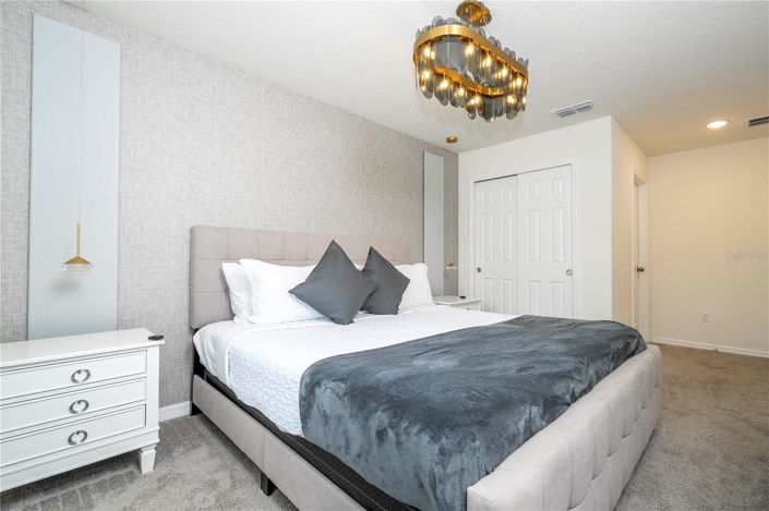 Image No.30-5 Bed Townhouse for sale