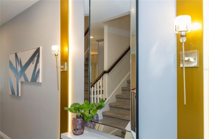 Image No.5-5 Bed Townhouse for sale