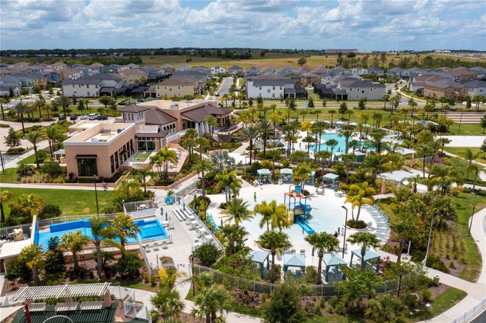 Image No.86-5 Bed Townhouse for sale