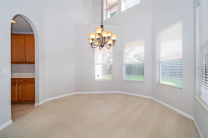 Image No.11-4 Bed House for sale