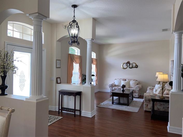 Image No.5-4 Bed House for sale