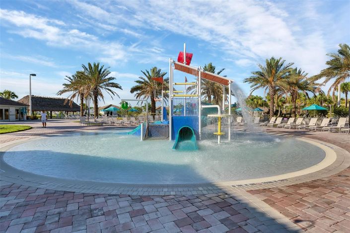 Image No.56-6 Bed House for sale