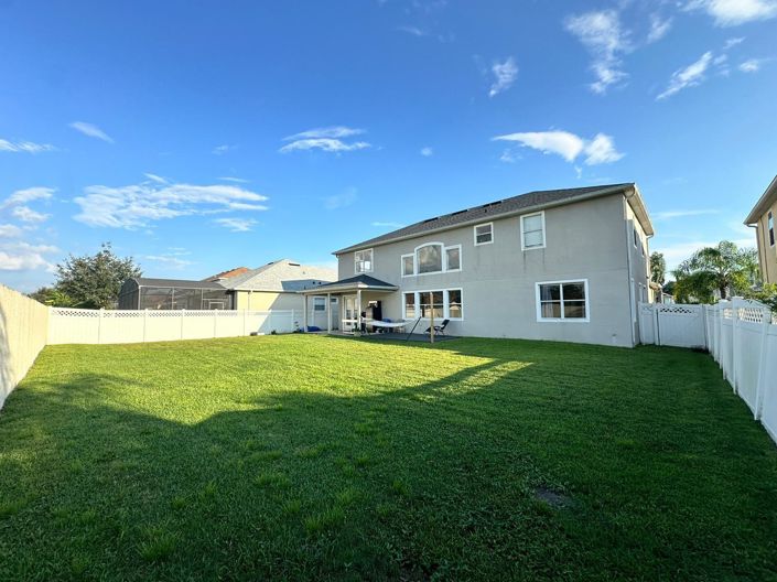 Image No.38-5 Bed House for sale