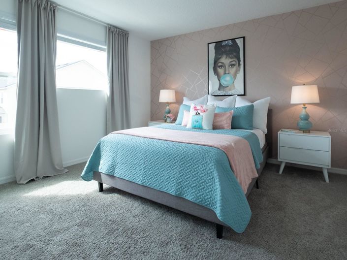 Image No.35-6 Bed House for sale