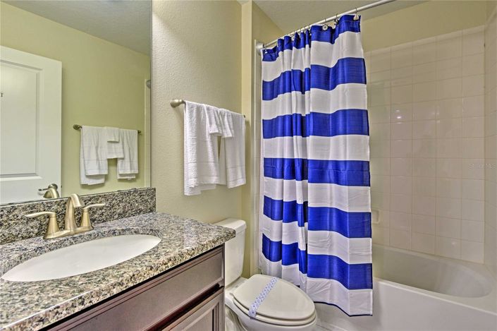 Image No.17-5 Bed House for sale