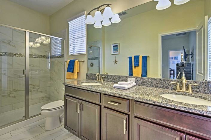 Image No.22-5 Bed House for sale