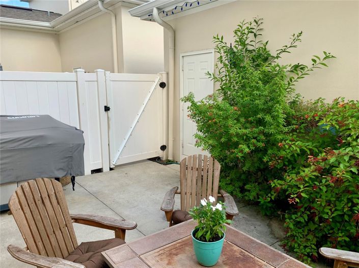 Image No.18-3 Bed Townhouse for sale