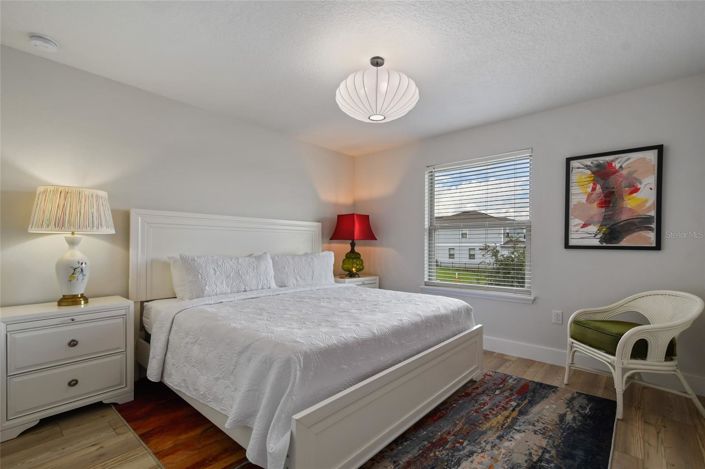 Image No.39-6 Bed House for sale