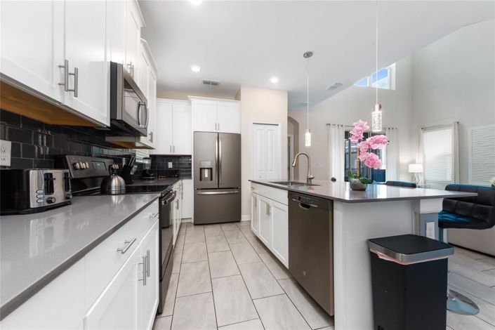 Image No.13-5 Bed House for sale