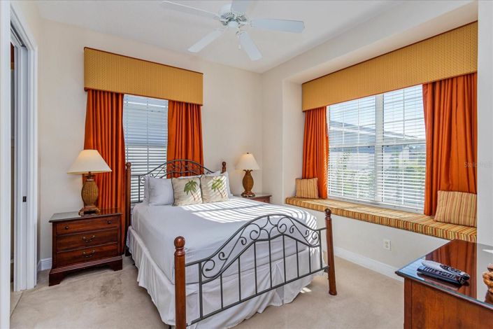 Image No.21-4 Bed House for sale