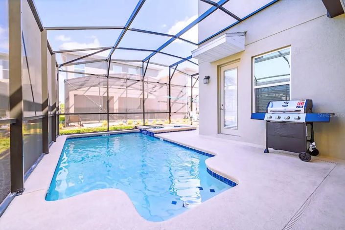 Image No.9-5 Bed House for sale