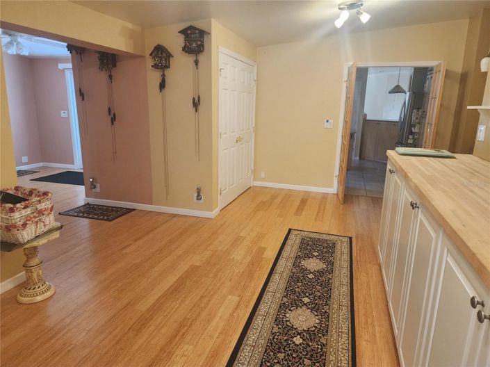 Image No.10-4 Bed House for sale