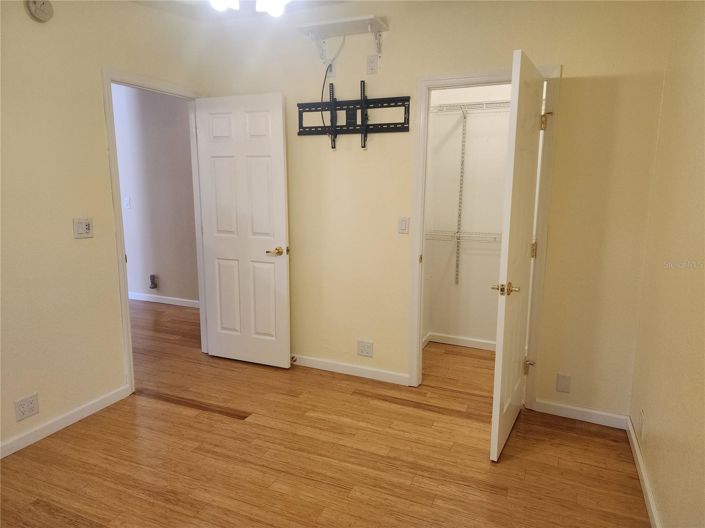 Image No.14-4 Bed House for sale