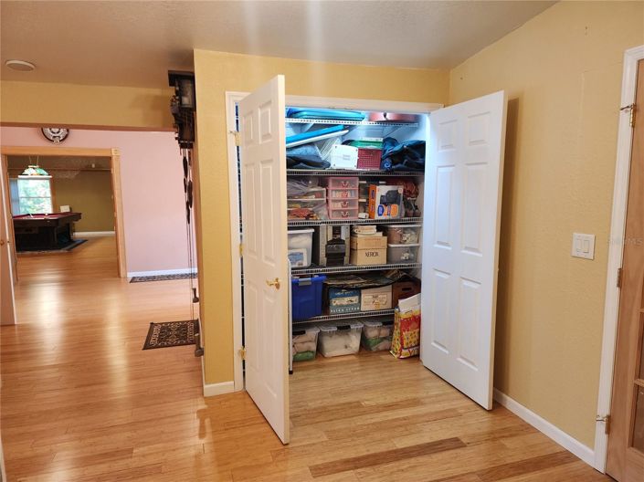 Image No.16-4 Bed House for sale