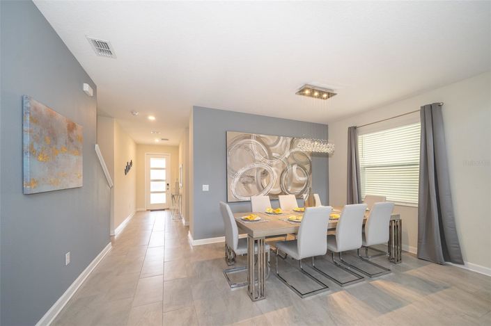 Image No.14-5 Bed House for sale