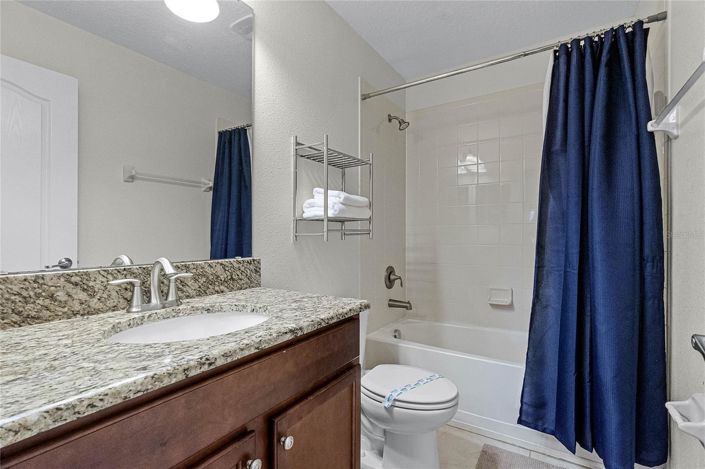 Image No.20-8 Bed House for sale