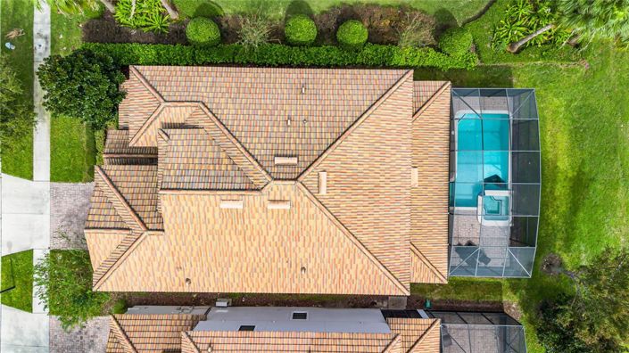 Image No.44-8 Bed House for sale