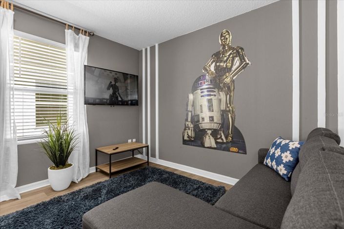 Image No.18-7 Bed House for sale