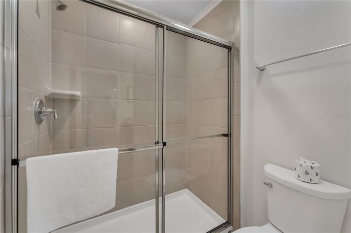 Image No.37-6 Bed House for sale