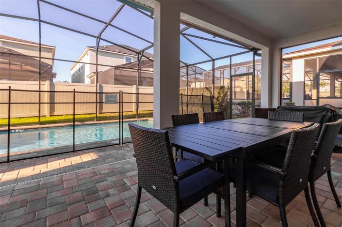 Image No.54-6 Bed House for sale