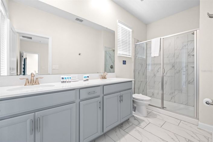 Image No.15-5 Bed House for sale