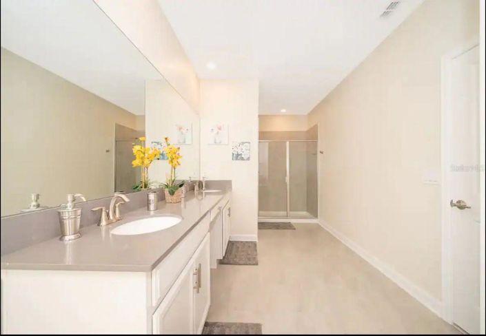 Image No.11-5 Bed House for sale