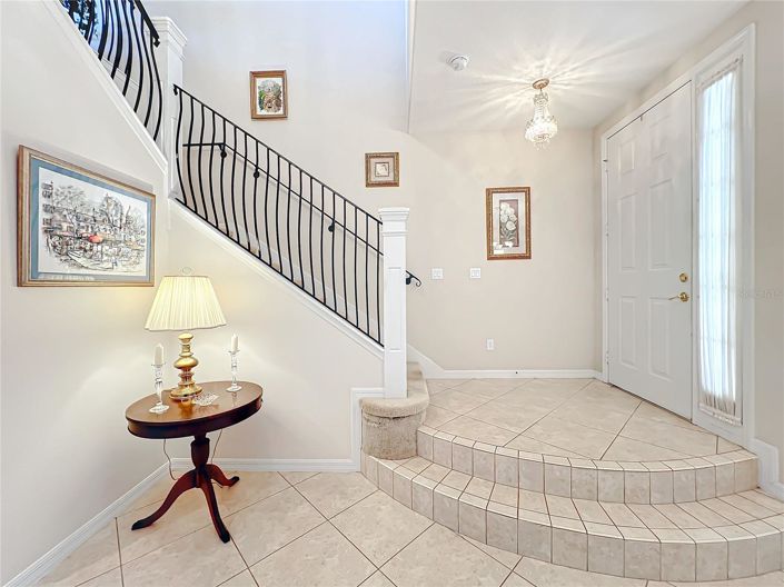 Image No.10-3 Bed Townhouse for sale