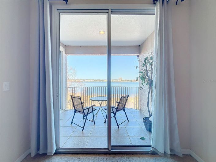 Image No.47-3 Bed Townhouse for sale