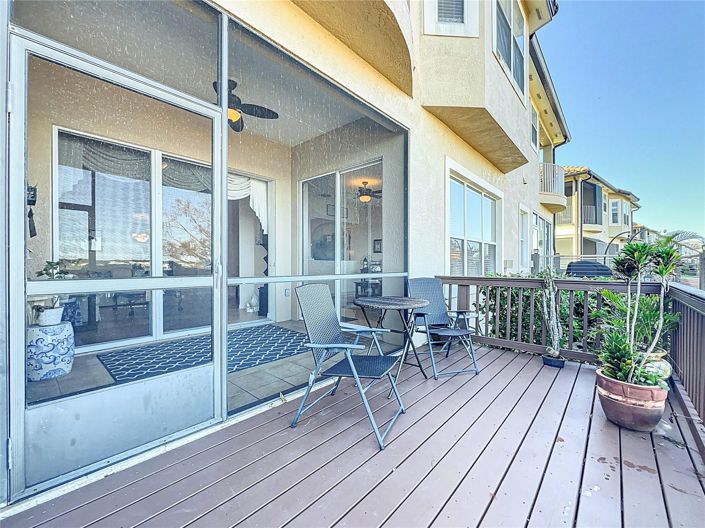 Image No.65-3 Bed Townhouse for sale