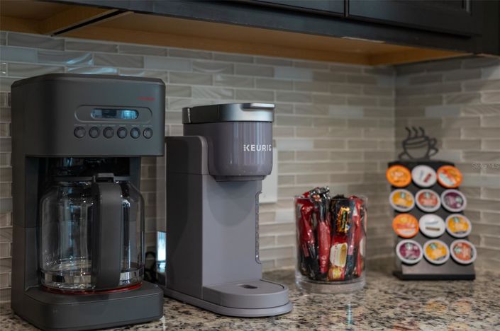 Image No.18-5 Bed House for sale