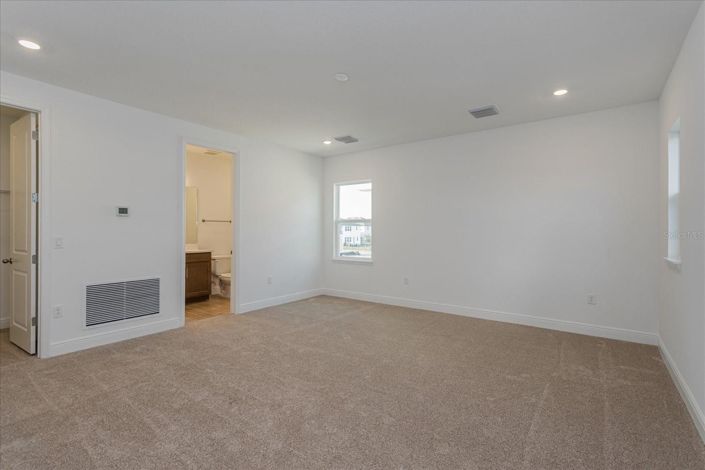 Image No.18-3 Bed House for sale