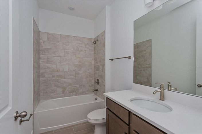 Image No.22-3 Bed House for sale