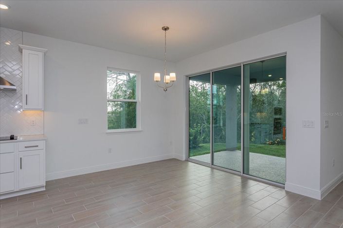 Image No.8-3 Bed House for sale