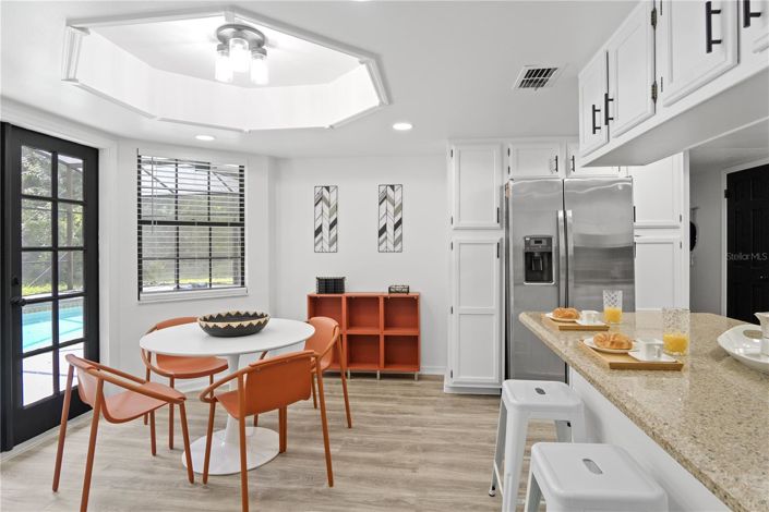 Image No.31-6 Bed House for sale