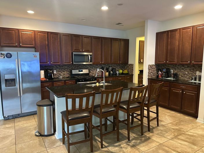 Image No.26-4 Bed House for sale