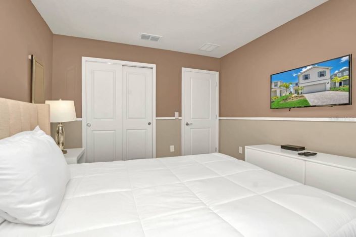 Image No.25-5 Bed House for sale