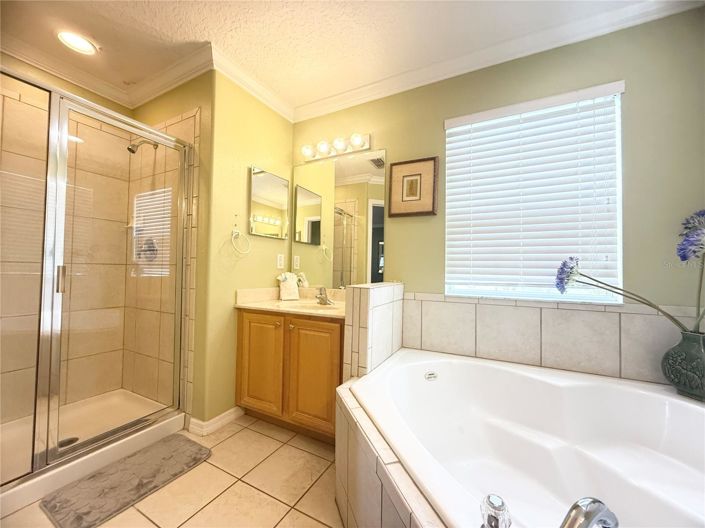 Image No.37-7 Bed House for sale