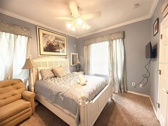 Image No.8-7 Bed House for sale